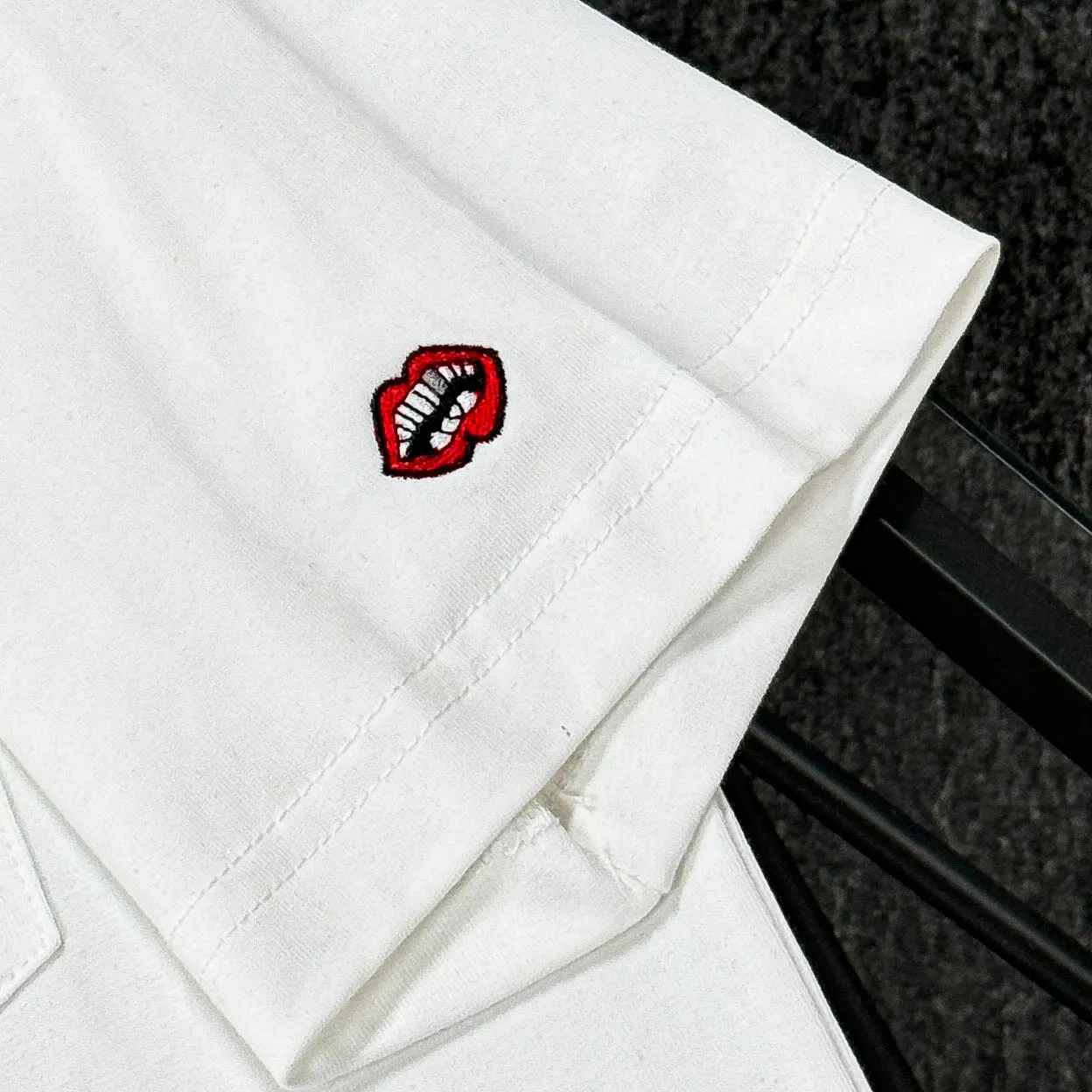 P180 Chrome Hearts 25 high version fabrics made of 300g high-density cotton, no deformation, no shrinkage, complete with three labels, same style for men and women, process: sleeve embroidery + digital printing, color: white, black, fluorescent green, SIZE: S-XL